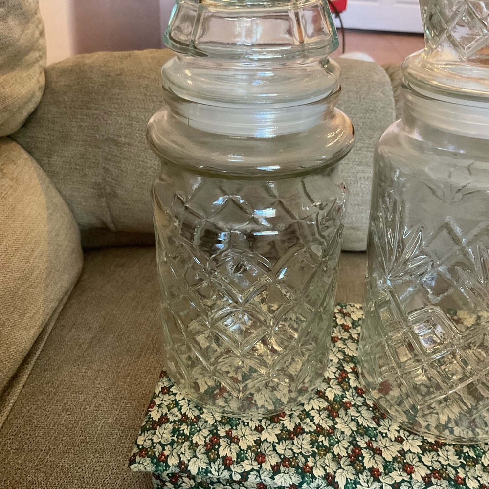 Vintage 1983 & 84 Mr. Peanut Clear Glass Canister Planters Jars W Lids - Picture 3 of 16